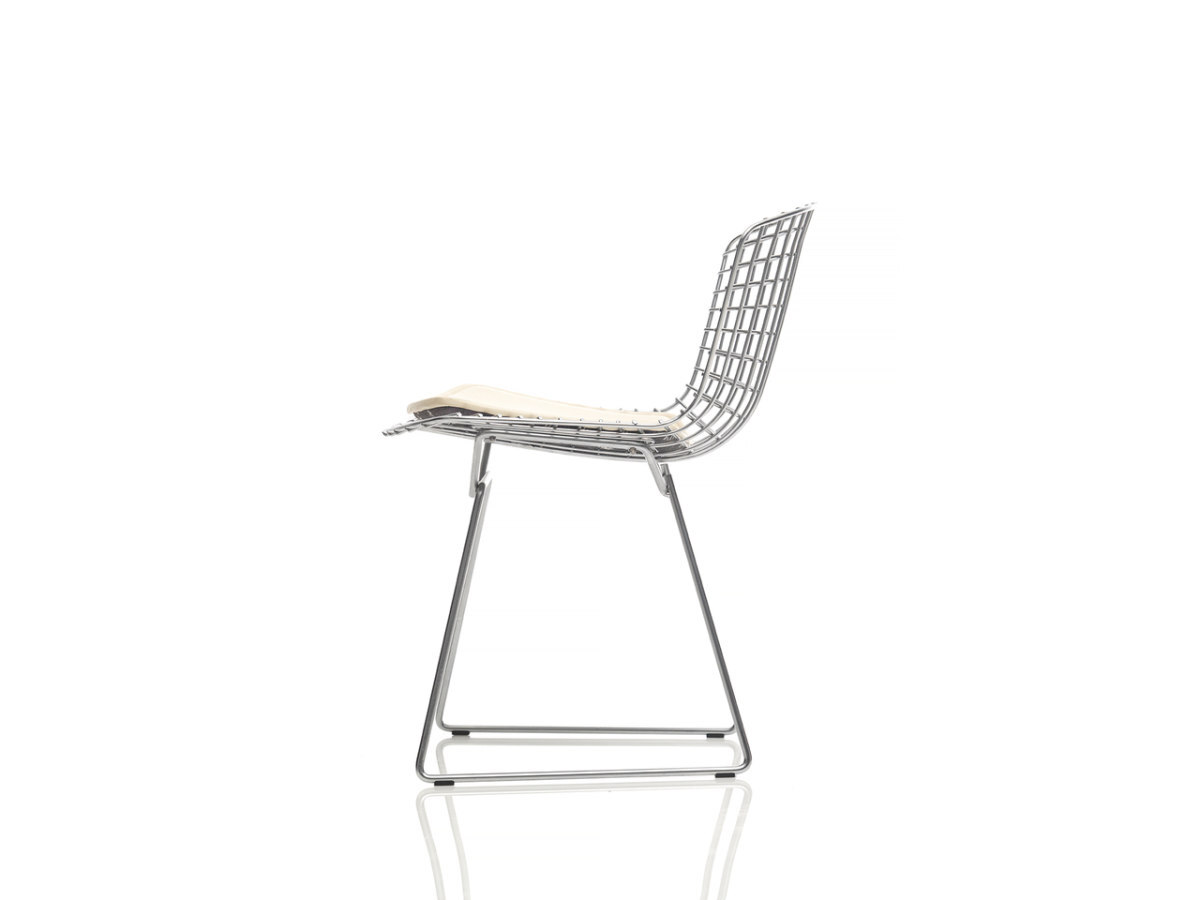 bertoia-wire-chair-1-1.jpg