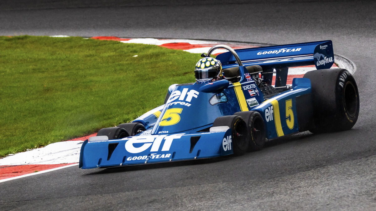 jonathan-holtzmann-in-his-tyrrell-p34-during-the-2020-brands-hatch-historic-masters-round.jpg